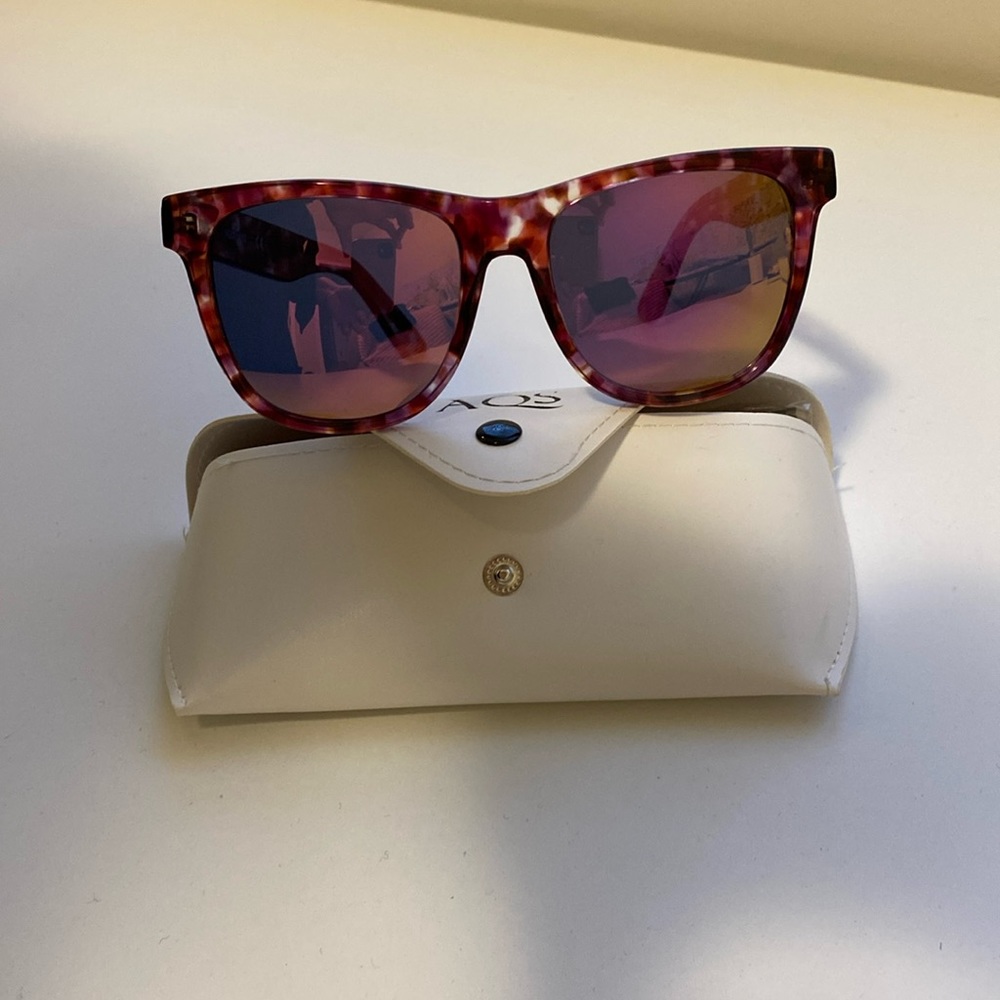 AQS sunglasses - NEW! tortoise shell style.